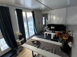 Tiny home in a peaceful, central part of Alta，位于阿尔塔的酒店