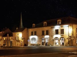 Hôtel de France，位于圣萨万的酒店