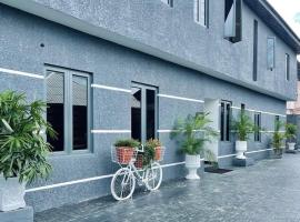 Luxe Villa 28，位于瓦里的酒店