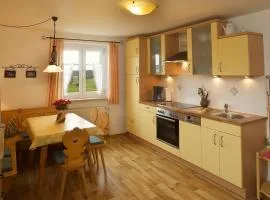 Ferienwohnung Bergblick , Hof Alpenseeblick, NesselwangAttleseeAllgäu