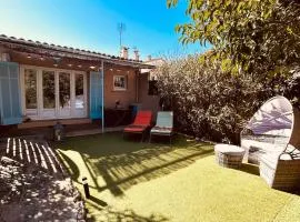 Studio jardin privatif 300m de la plage