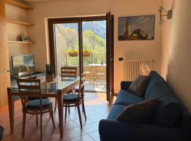 Casa Alba sul Lago，位于德尔维奥的酒店