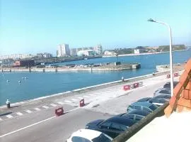 Côte d'Opale 2 chambres Vue sur le port de plaisance 4 pers maxi