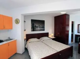 Stegadi Apartments Sikinos