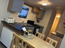 Moonstone Costal Caravan Retreat，位于圣玛格丽特克利夫的酒店