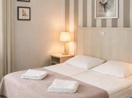 阿玛利亚酒店，位于库多瓦-兹德鲁伊的酒店