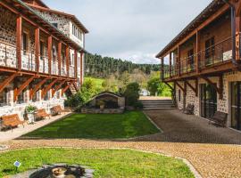 Lodge LES JARDINS D'ESPALADOUS，位于Saint-Pierre-Eynac的酒店
