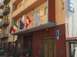 Residence Il Sole，位于福洛尼卡的公寓式酒店