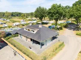 Camping De Molenhof - Familiehuis 10p