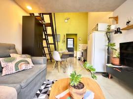 Loft Charmoso e Aconchegante de cara com a Natureza，位于费尔南多波利斯的酒店