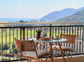 La Marina Cannes Suites，位于曼德琉-拉纳普勒的酒店