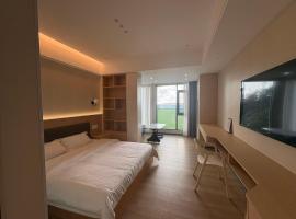 Fantasy Inn，位于努库阿洛法的酒店