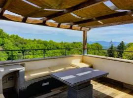 Epic Rooftop Terrace overlooking Civita valley