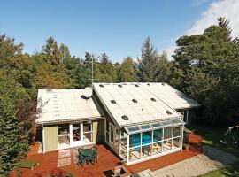 Stunning Home In Græsted With Sauna，位于Græsted的酒店