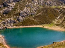 Coronel Somiedo by Unusual Hotels，位于El Puerto de Somiedo的酒店