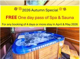 Southland Guesthouse Quad Room 3 with Free Parking