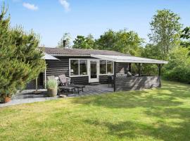 40131-Juelsminde-Parkvaenget-8，位于尤尔斯明讷的酒店