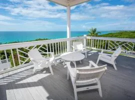 AS SEEN ON HGTV! Lux Condo w/Views, Htd Pool, Beach, Golf Cart, Pickleball