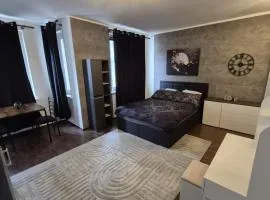 Modern Black Suite in City Center