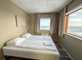 Við Hafið Oceanfront Guesthouse，位于欧拉夫斯维克的酒店