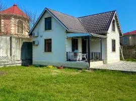 Praqa House