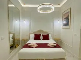 Gaglian's Suites Lake Como