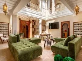 Casbah Amor Hotel Riad Rooftop with Heated Pool Air Conditioning