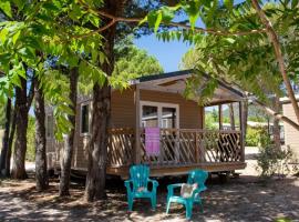 Camping Les Hautes Prairies，位于卢马罕的酒店