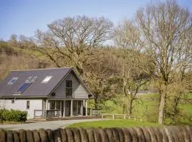Oak Lodge