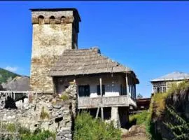 Ninishouse