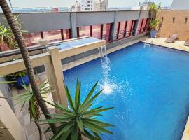 Hotel Golden Park Campinas Cambuí By Nacional Inn，位于坎皮纳斯的酒店