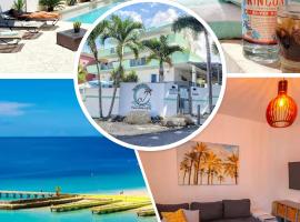 Casa Verde Hotel - Steps to the Beach, Pool, Restaurant & Bar，位于林康的酒店