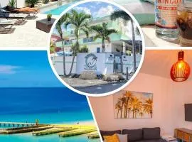 Casa Verde Hotel - Steps to the Beach, Pool, Restaurant & Bar
