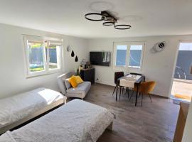 Le Petit Beurre de cacahuète et Le Poivre et Sel，位于Fully的酒店