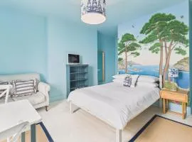 Pendune - Sea View Apartment | Easy walk to Town & Beaches