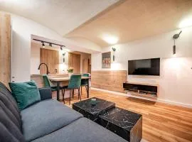 Urban Base Premium Apartment