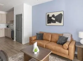 Landing Spectacular 1BD Clubhouse Gym