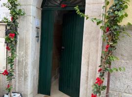 Le Camere del Corso，位于玛格丽塔萨沃亚的酒店