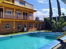 Hotel y Cabañas Quinta Los Cipreses