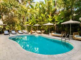 Hotel Trouvail Miami Beach，位于迈阿密海滩的酒店