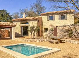 Maison En Pierre Avec Piscine