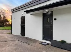 Courtyard Studio 1
