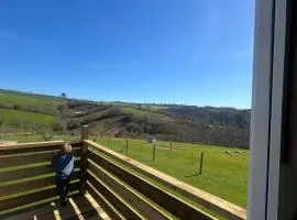 Dora's 5 Berth Static with stunning views