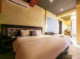 창원 상남동 엔젤 호텔