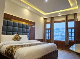 The Central Vista - Shiimla Royale - Near Mall Road- Free pickup from Railway Station，位于西姆拉的酒店
