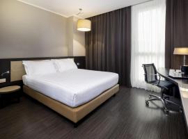 贝斯特韦斯特酒店CHC机场店，位于热那亚的酒店