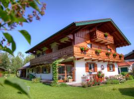 Ferienwohnung Haus Rieder Inzell，位于因泽尔的酒店