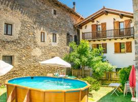 Amplia casa rural en el corazón del valle Ulzama，位于Lizaso的酒店