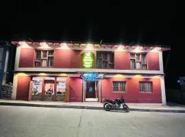 Hotel Dancing Yak