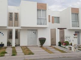 Casa San Marquitos，位于阿瓜斯卡连特斯的酒店